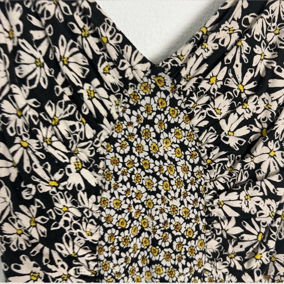 Free People Song of Summer Daisy Print Ruched Front Laced Back Maxi Dress Size S - Picture 4 of 5